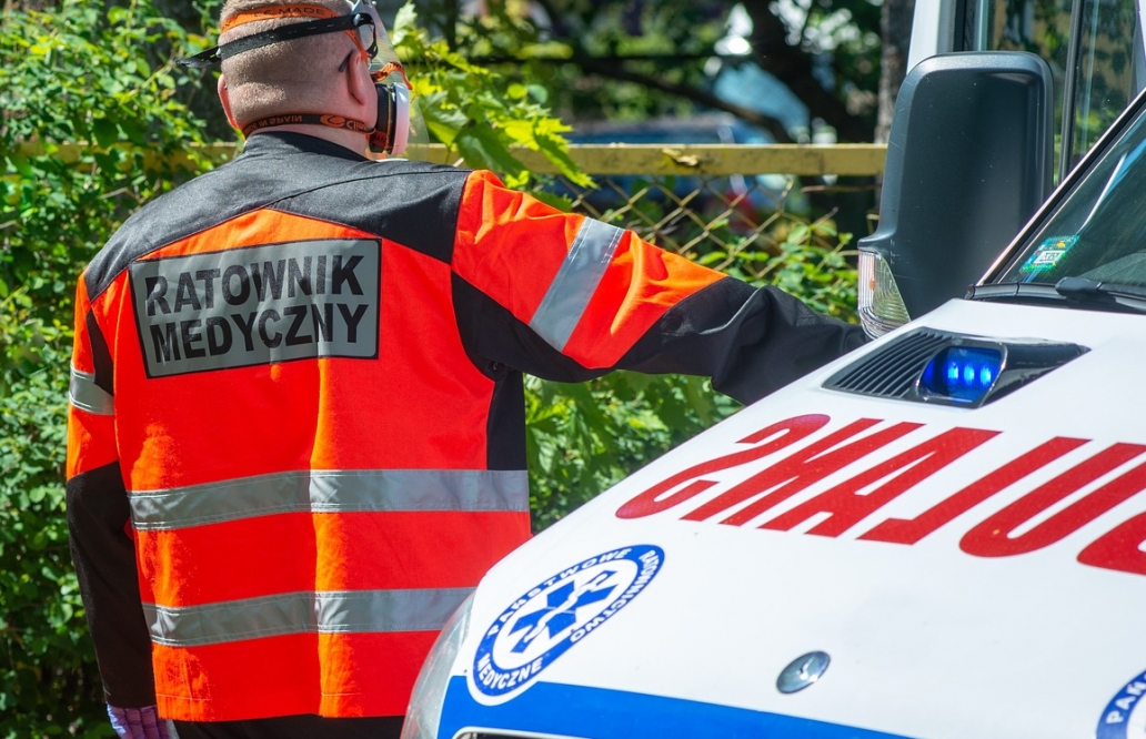 Warszawa: Przerażająca kolizja z tramwajem. 14-letni chłopiec w szpitalu