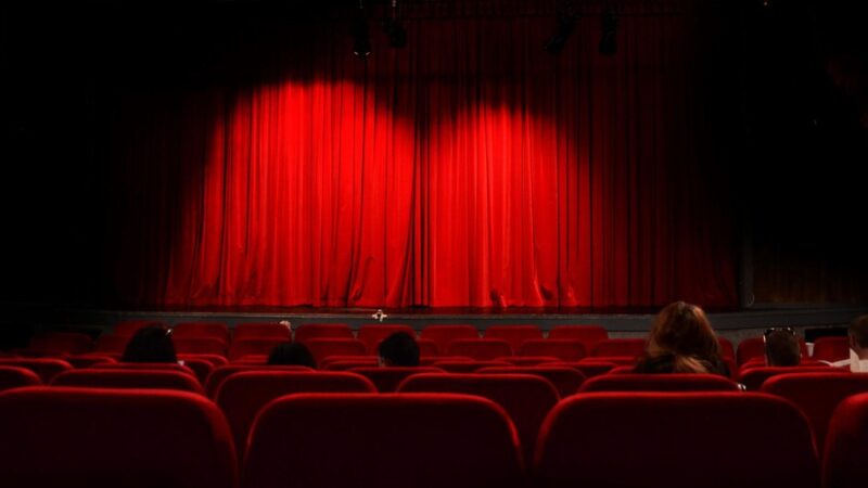 Nowa siedziba Teatru TR Warszawa w budowie: Czarny gmach powstaje przy Muzeum Sztuki Nowoczesnej