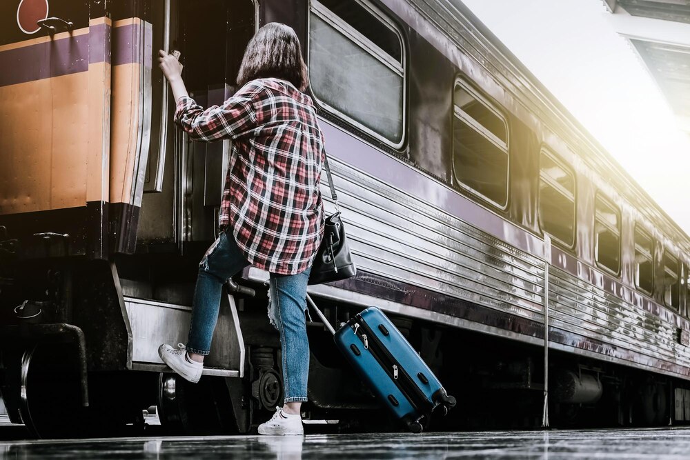RegioJet wkracza na polskie tory: nowa konkurencja dla Pendolino na trasie Warszawa-Kraków!