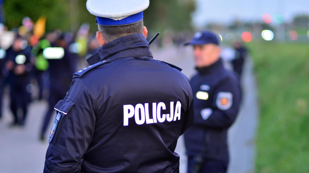 Warszawa w obliczu kryzysu: alarmujący wzrost przestępstw z nienawiści