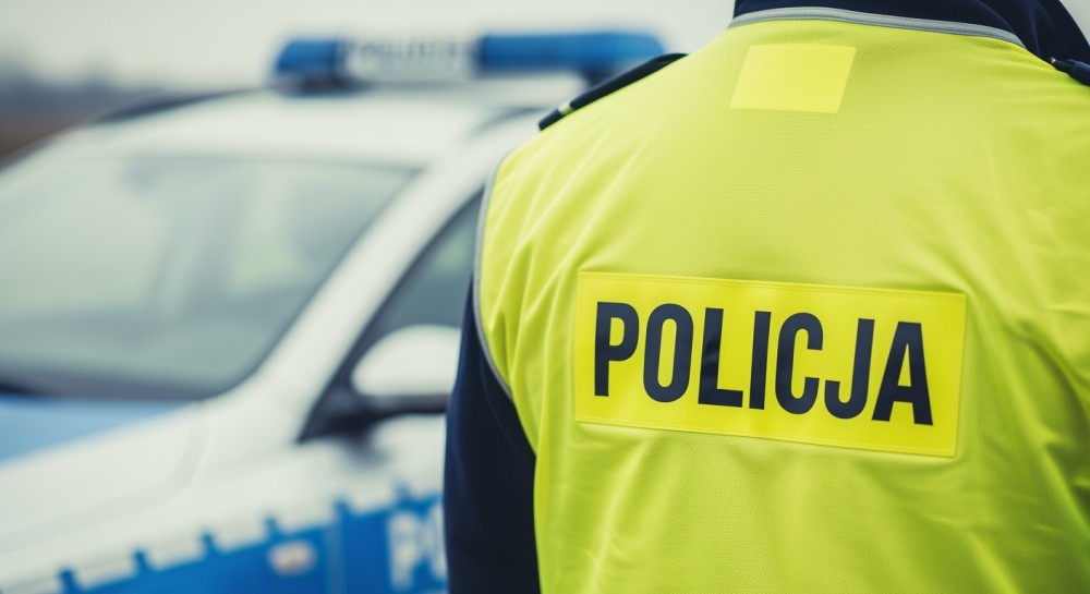 15-latek w szaleńczym pościgu na crossie: niebezpieczna jazda bez uprawnień!