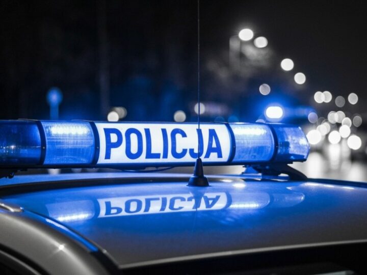 Agresywny 33-latek z nożem terroryzował sklep w Warszawie