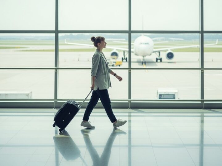 Modlin na fali wzrostu: Lotnisko przygotowuje się na letni boom pasażerski