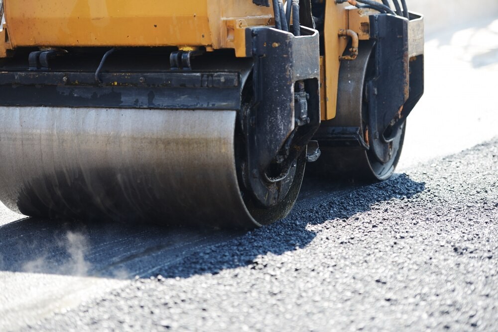 Nowe asfalty na Ursynowie i Woli – weekendowe remonty dróg!