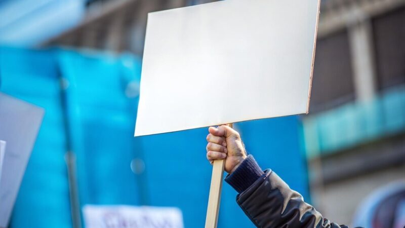 Rolnicy w Warszawie walczą o przyszłość bezpieczeństwa żywnościowego Polski!
