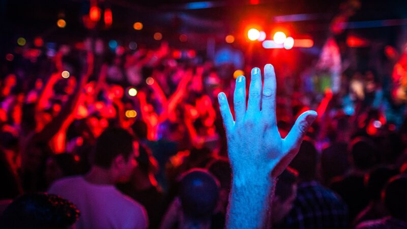 Warszawa w rytmie imprez: 20+ darmowych atrakcji na niezapomniany weekend!