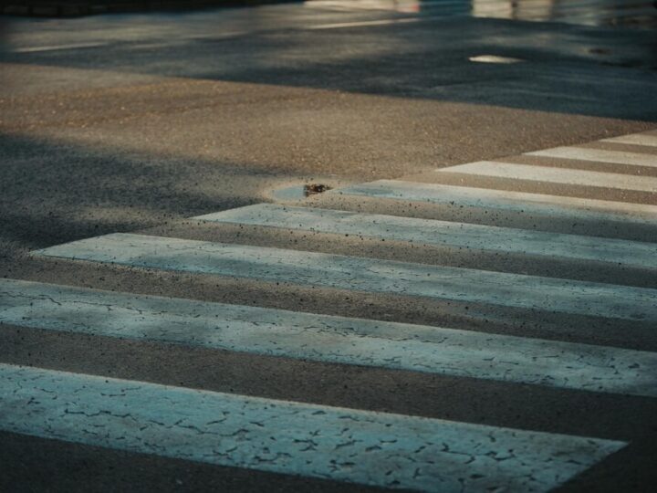 Bezpieczniejsze skrzyżowanie na Przyczółkowej dzięki nowej sygnalizacji