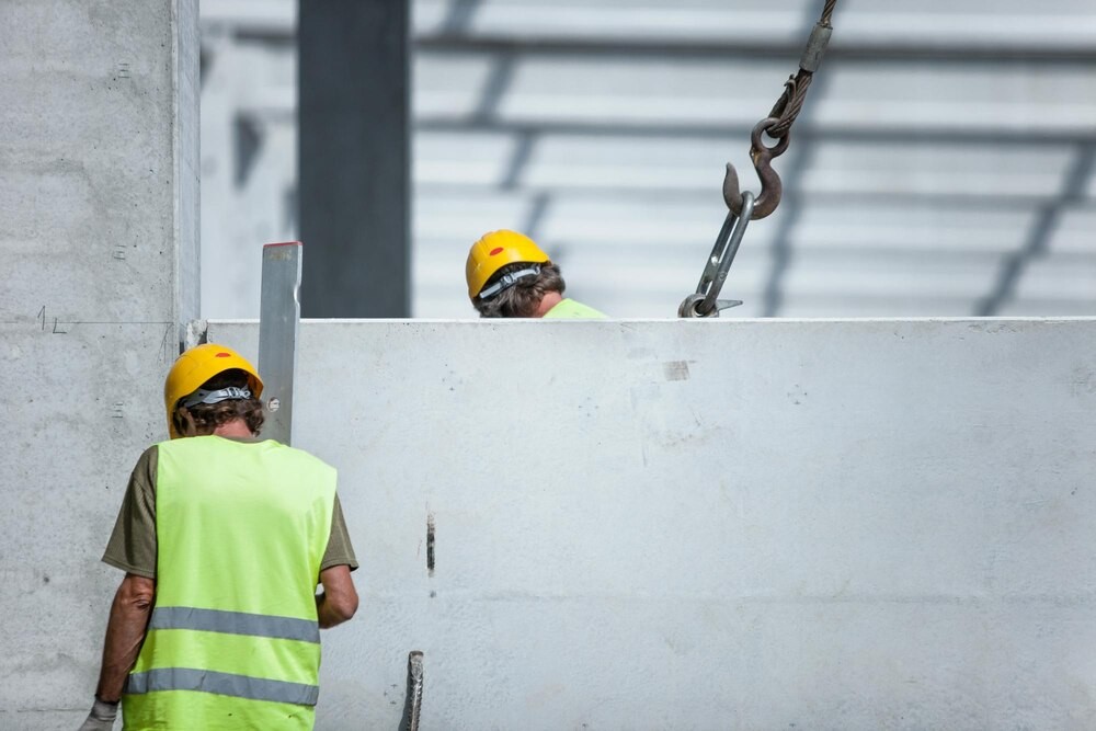 Nowe życie szkoły na Żoliborzu: Termomodernizacja z energooszczędnymi rozwiązaniami