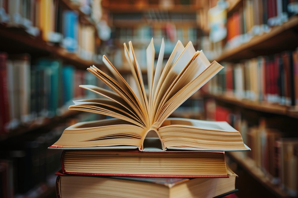 Zanurz się w magię biblioteki: Co mówią odwiedzający Punkt Biblioteczny nr 45?