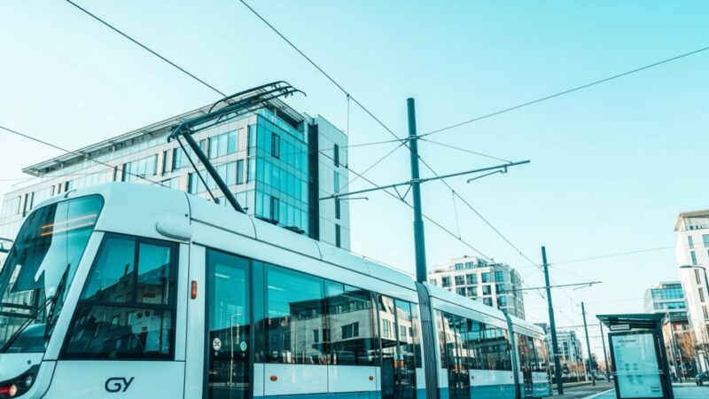 Tramwaje znów na Grójeckiej i al. Krakowskiej od 13 października!