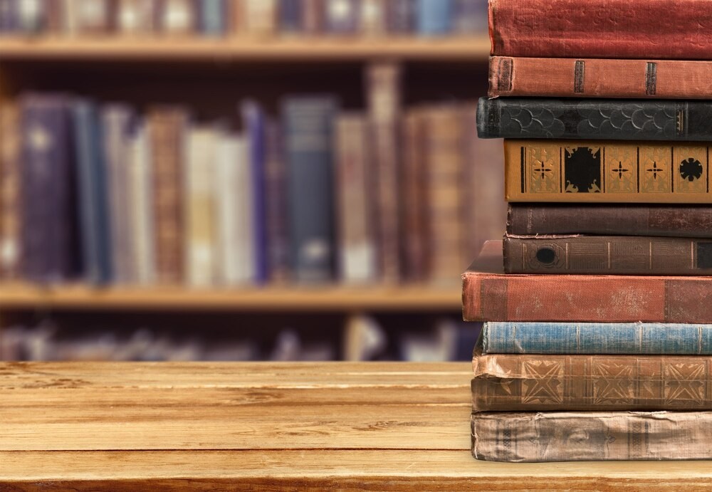 Warszawskie echa historii: Wykład prof. Marka Pąkcińskiego o literackich inspiracjach Kijowa i Buczy