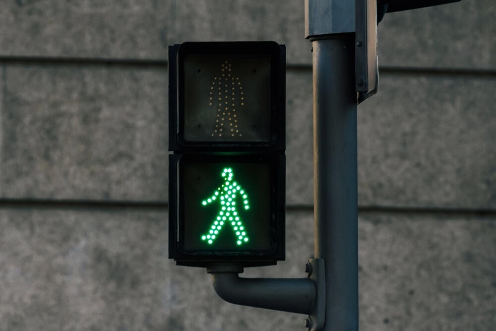 Warszawskie szkoły w akcji: Bezpieczeństwo na drodze z odblaskami!