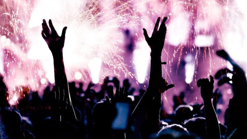 Warszawskie Diwali 2025: Kolorowa Noc Pełna Radości i Muzyki!