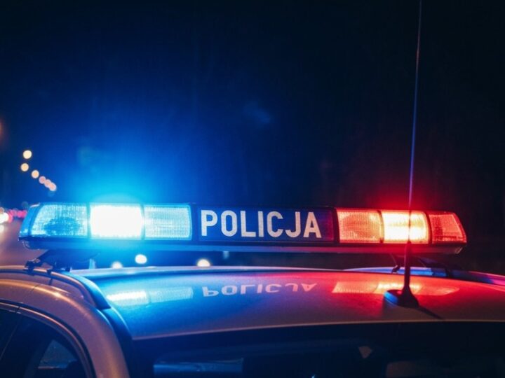 Pościg na S-8: Policja rozbija siatkę przemytników imigrantów!