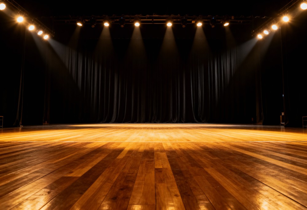 Misterium „Dziadów” w blasku świec: Noc pełna magii i literackich emocji