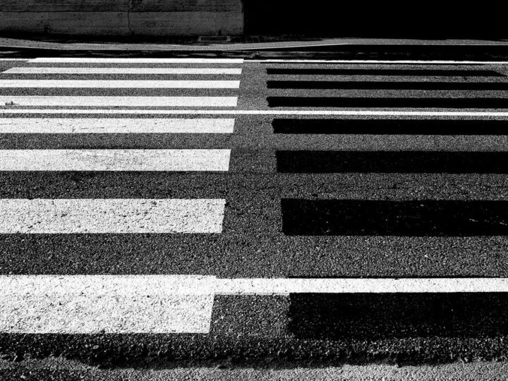 Tragedia na drodze: pieszy zginął na przejściu, policja wzywa do ostrożności