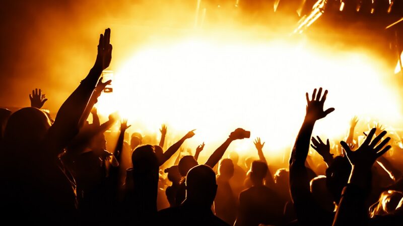 Kolorowe dźwięki jesieni w Warszawie