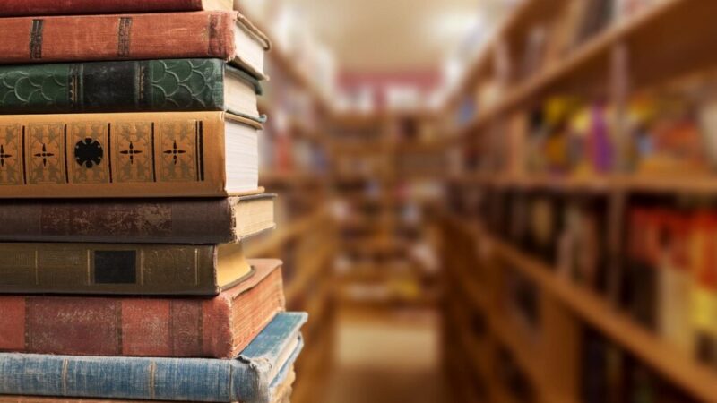 Książkowe skarby w Białołęce: Odkryj nowości, które zmienią Twoje spojrzenie!