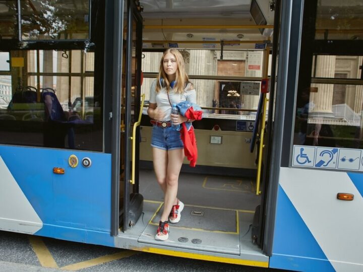 Podwarszawskie gminy zyskują dostęp do warszawskiego transportu na kolejnych 10 lat