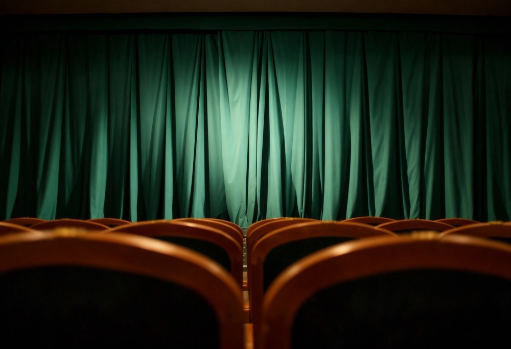 Teatr Syrena obchodzi 80-lecie: emocjonalna podróż przez osiem dekad sztuki