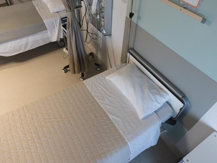 Seniorzy w Aninie: Ruch, zdrowie i nowe przyjaźnie!