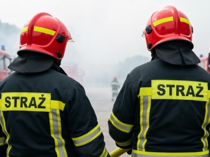 Szybka akcja strażników ratuje mieszkańców Ursusa przed pożarem