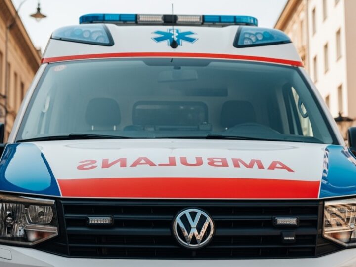 Bezpieczeństwo na stokach: policyjni narciarze czuwają nad zimowymi szaleństwami