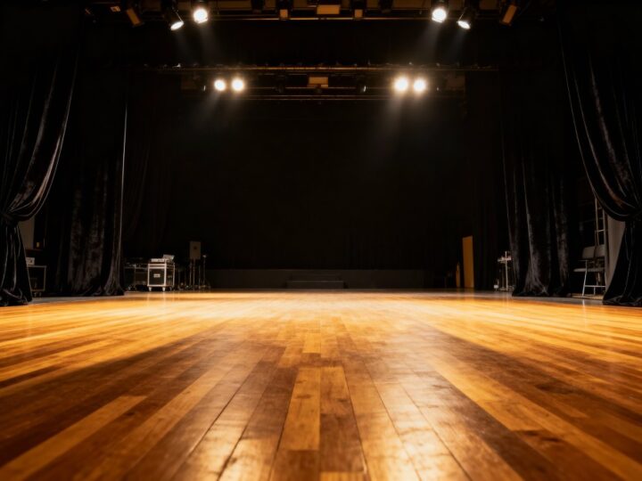 Zimowe spektakle w warszawskich teatrach: co warto zobaczyć?