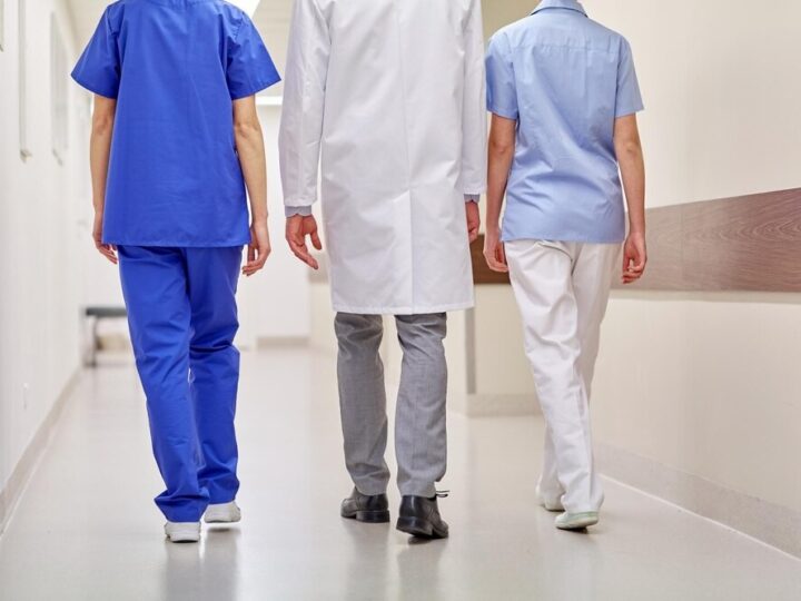 Mokotowski Senior Sprawniejszy: Wodne Gimnastyki dla Aktywnych Seniorów Startują Już w Poniedziałek!