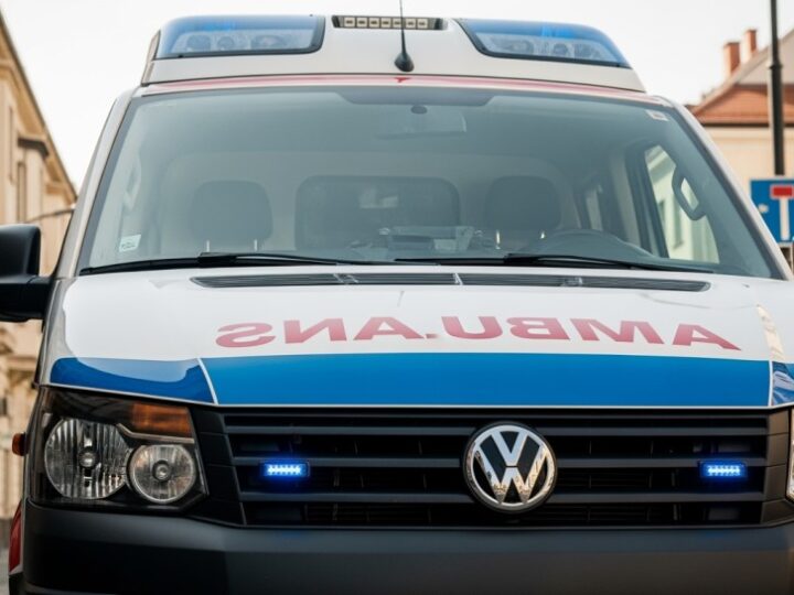 Wesoła wprowadza ogrzewane namioty i autobusy grzewcze dla mieszkańców!