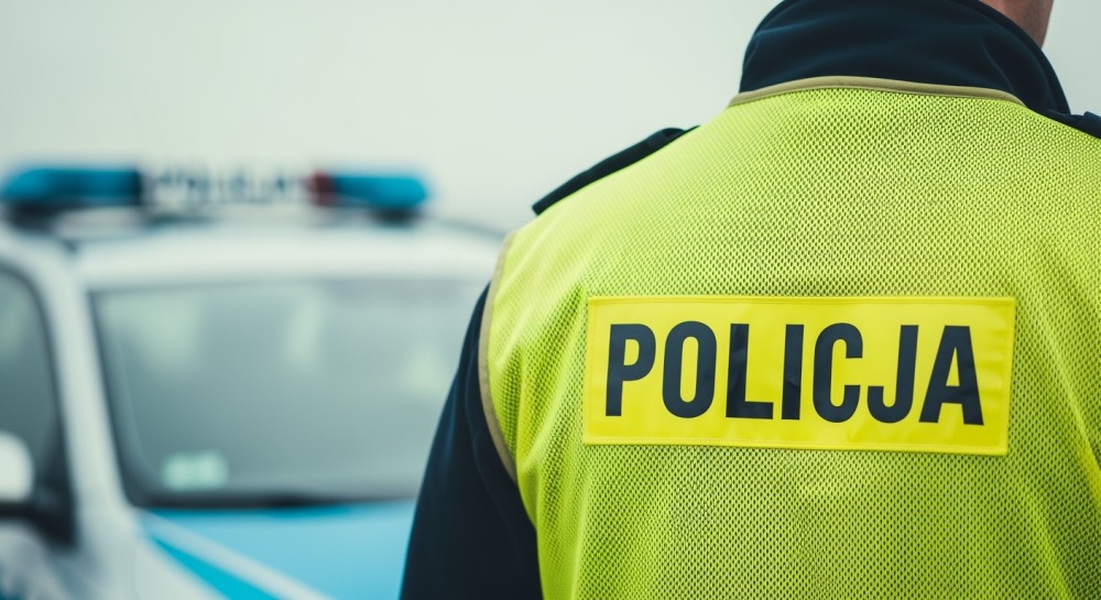 Zimowy obowiązek kierowców: zadbaj o bezpieczeństwo na drodze!