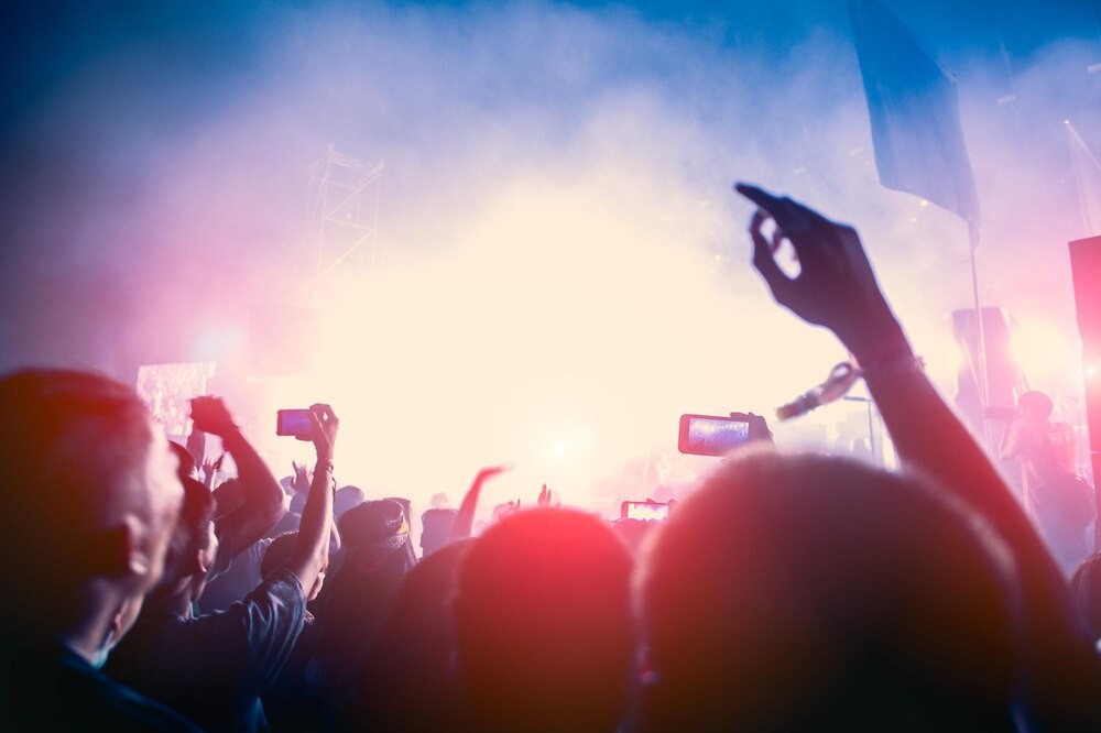 Muzyczna podróż z Krawczykiem: Koncert Mirosława Deredasa!