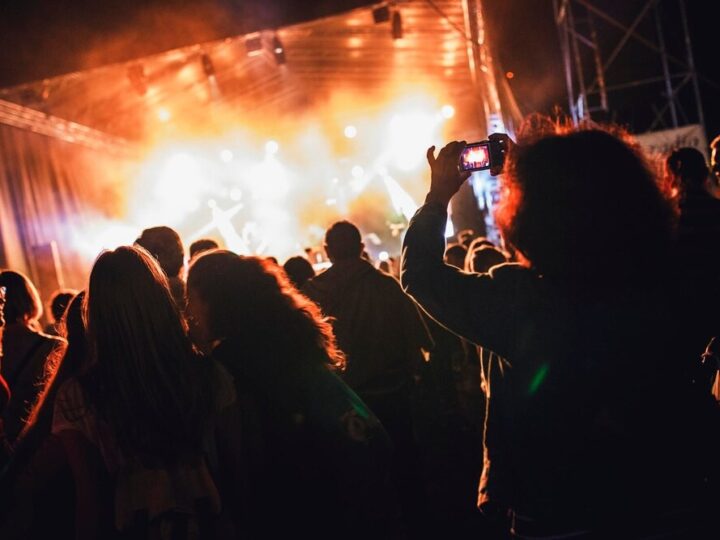 Muzyczne Przygody Maluchów: Rytmy i Radość na Scenie Kocjana!