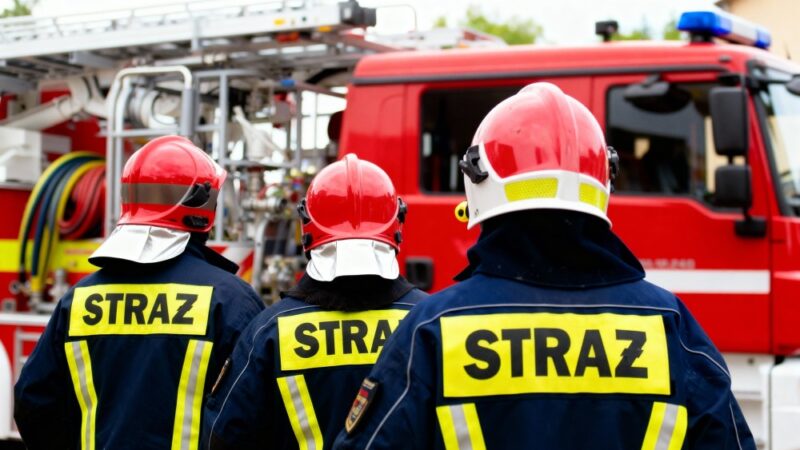 Warszawscy strażacy z nowym sprzętem wartym 74 mln zł