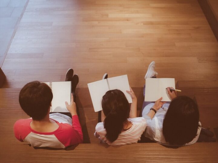 Przygoda w prehistorii: Warsztaty dla dzieci w bibliotece Nautilus 19 lutego 2026!