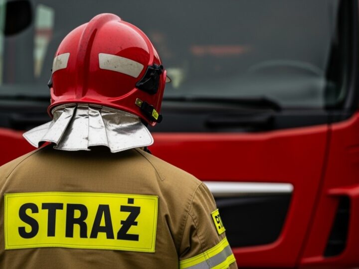 Błyskawiczna akcja strażaków ratuje restaurację na Saskiej Kępie przed pożarem