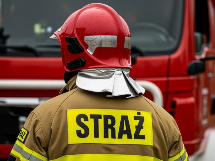 Pożar w Warszawie: JRG 7 w akcji ratunkowej na placu budowy