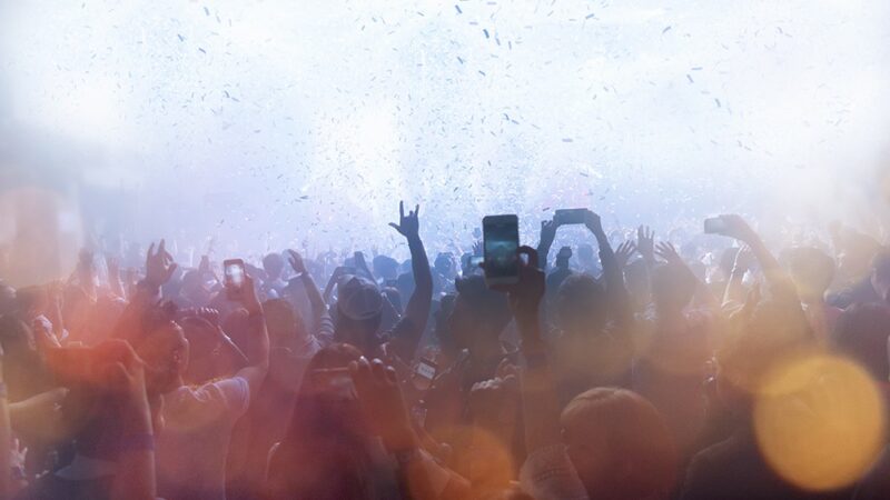 Folkowy Festiwal: Taniec Tradycji w Nowoczesnym Wydaniu