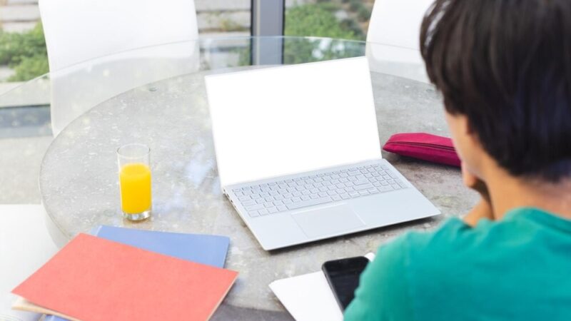 Kreatywne karnawałowe warsztaty dla dzieci w Białołęce!