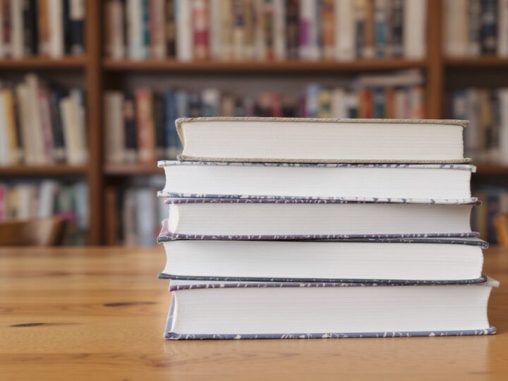 Odkryj nowości literackie w Bibliotece Publicznej w Białołęce!