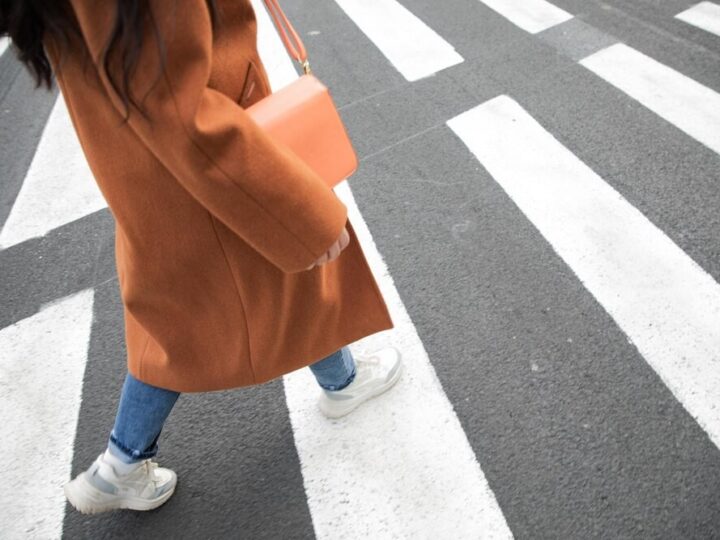 Nowe przejście w sercu Warszawy: Zwiększona bezpieczeństwo i wygoda dla pieszych i rowerzystów