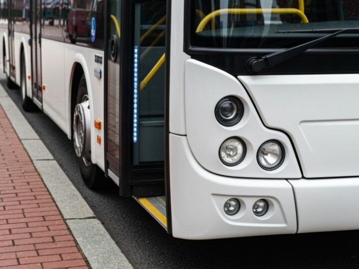 Wielkanocne zmiany w warszawskim transporcie publicznym