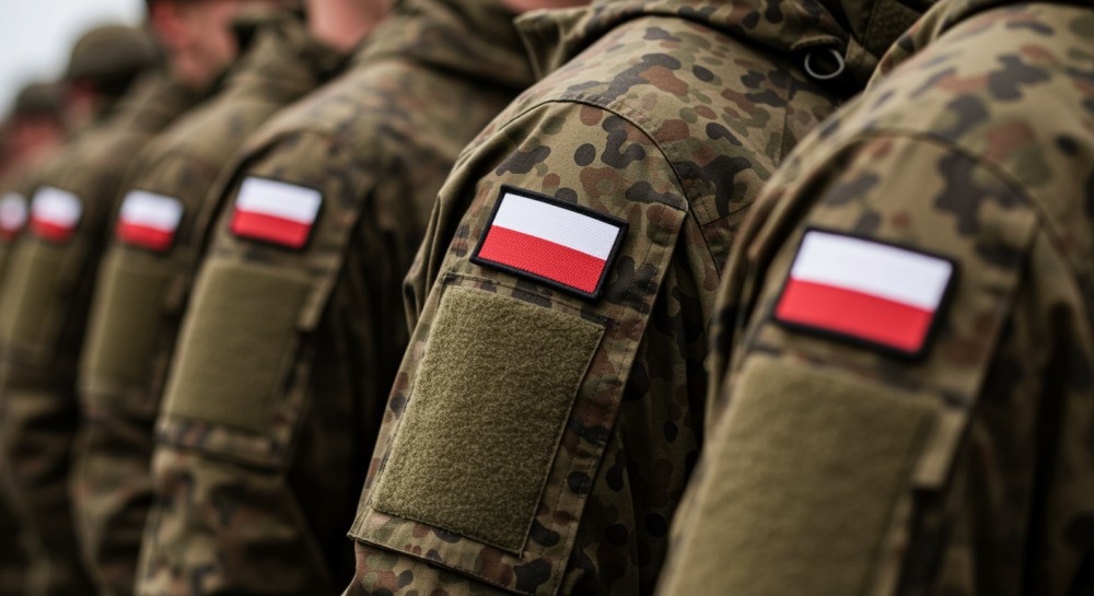 Patriotyzm w Łazienkach: Nowi Żołnierze Składają Przysięgę