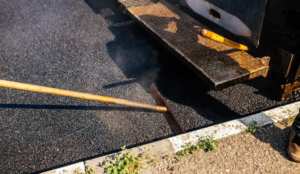 Nowe inwestycje drogowe w Warszawie: przetarg na remont kluczowych arterii