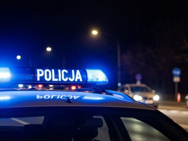 Zatrzymany podczas składania zawiadomienia – poszukiwany przez policję 45-latek