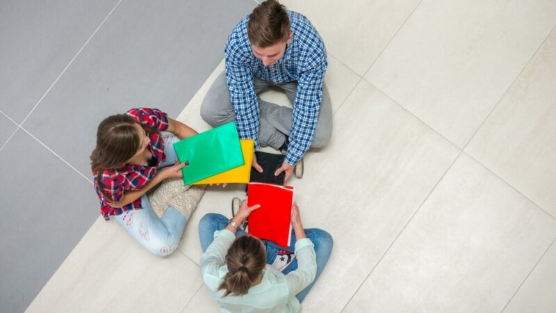 Nowoczesne technologie w rembertowskich szkołach: Nowa era edukacji!