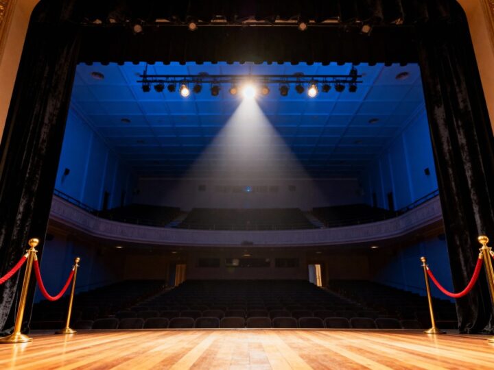 Ostatnia szansa na teatralną ucztę: „Libertyn” w Ursynowie!