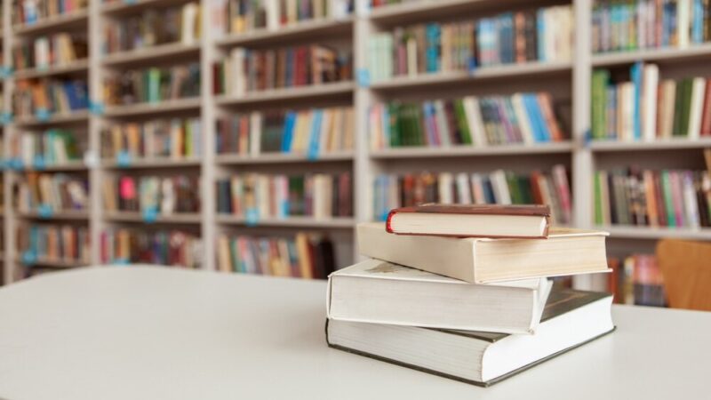 Maj w bibliotece: logopedia, Dzień Mamy i odkrywanie Japonii!