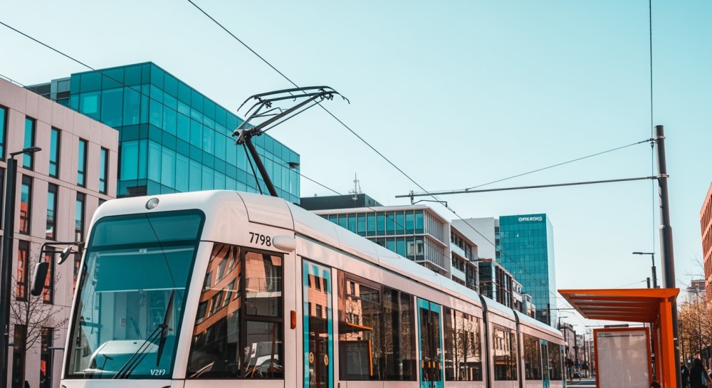 Tramwaje znów na Towarowej: nowe przystanki i lepsza komunikacja w Warszawie!