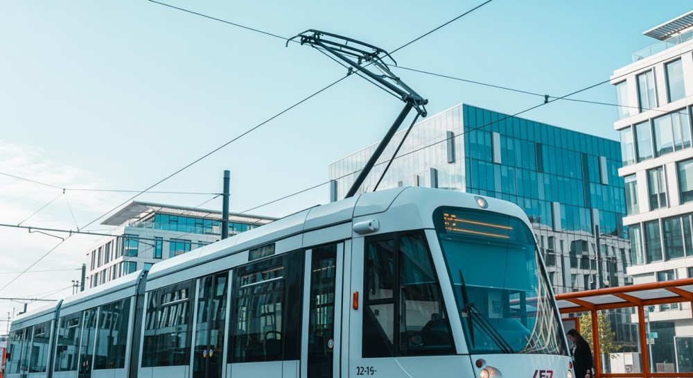 Zabytkowe tramwaje Warszawy: Pasjonaci ożywiają historię miasta